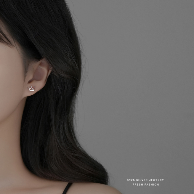 Crown Stud Earrings