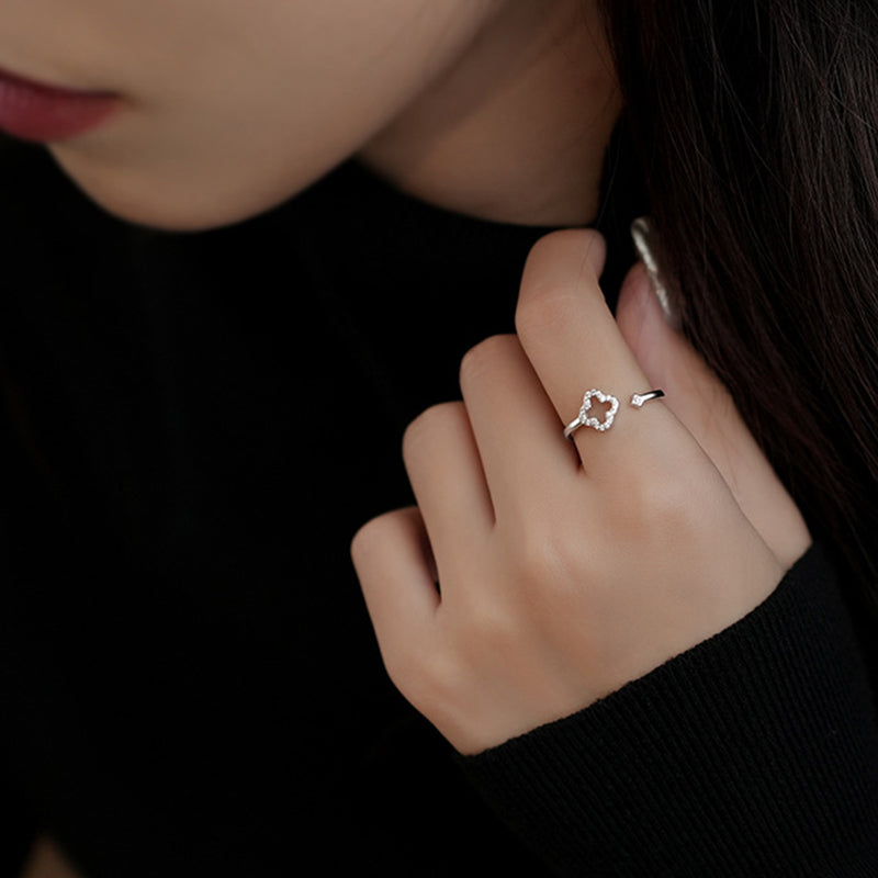 Silver Flower Ring
