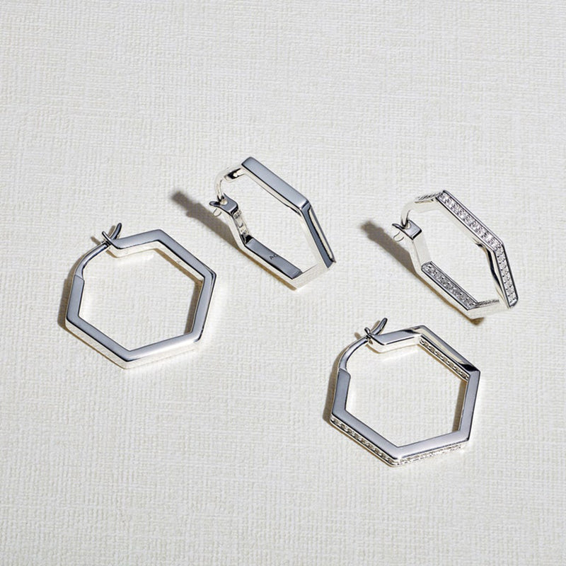 Simple pentagon