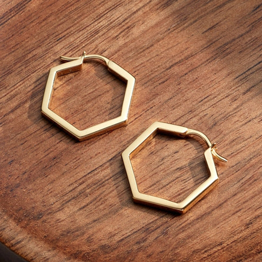 Simple pentagon