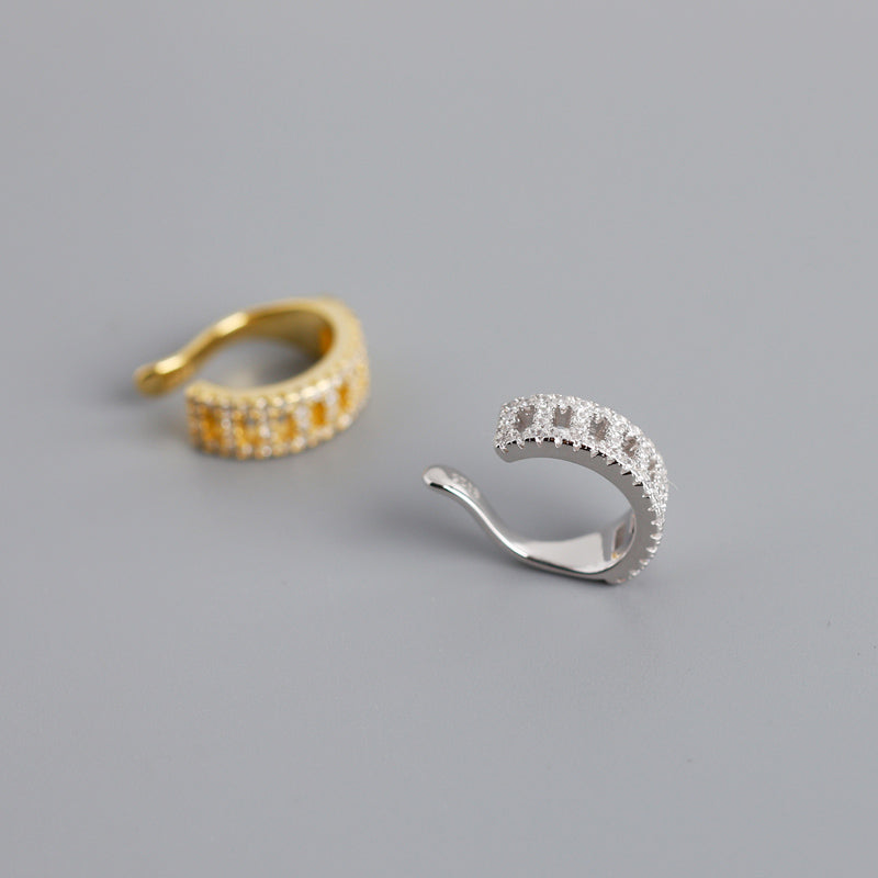 Huggie Ear Cuff