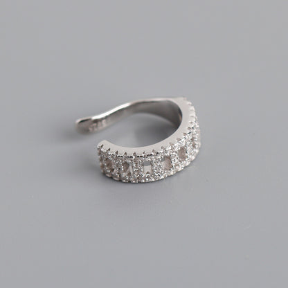 Huggie Ear Cuff