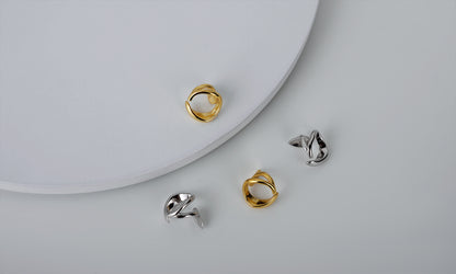 ZOYA JEWELRY DESIGN 14K Gold Plated Ear cuf Earrings for Womens and Girls - Pure 925 Sculptural Sterling Silver Earrings - Hypoallergenic Clip-On Non-Pierced Ear Cuff - TikTok Jewelry Gifts For Her